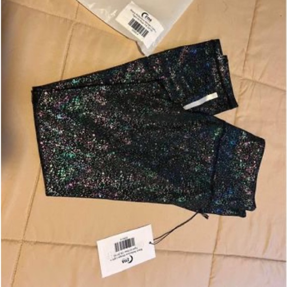 Size 4 Zyia reflective leggings